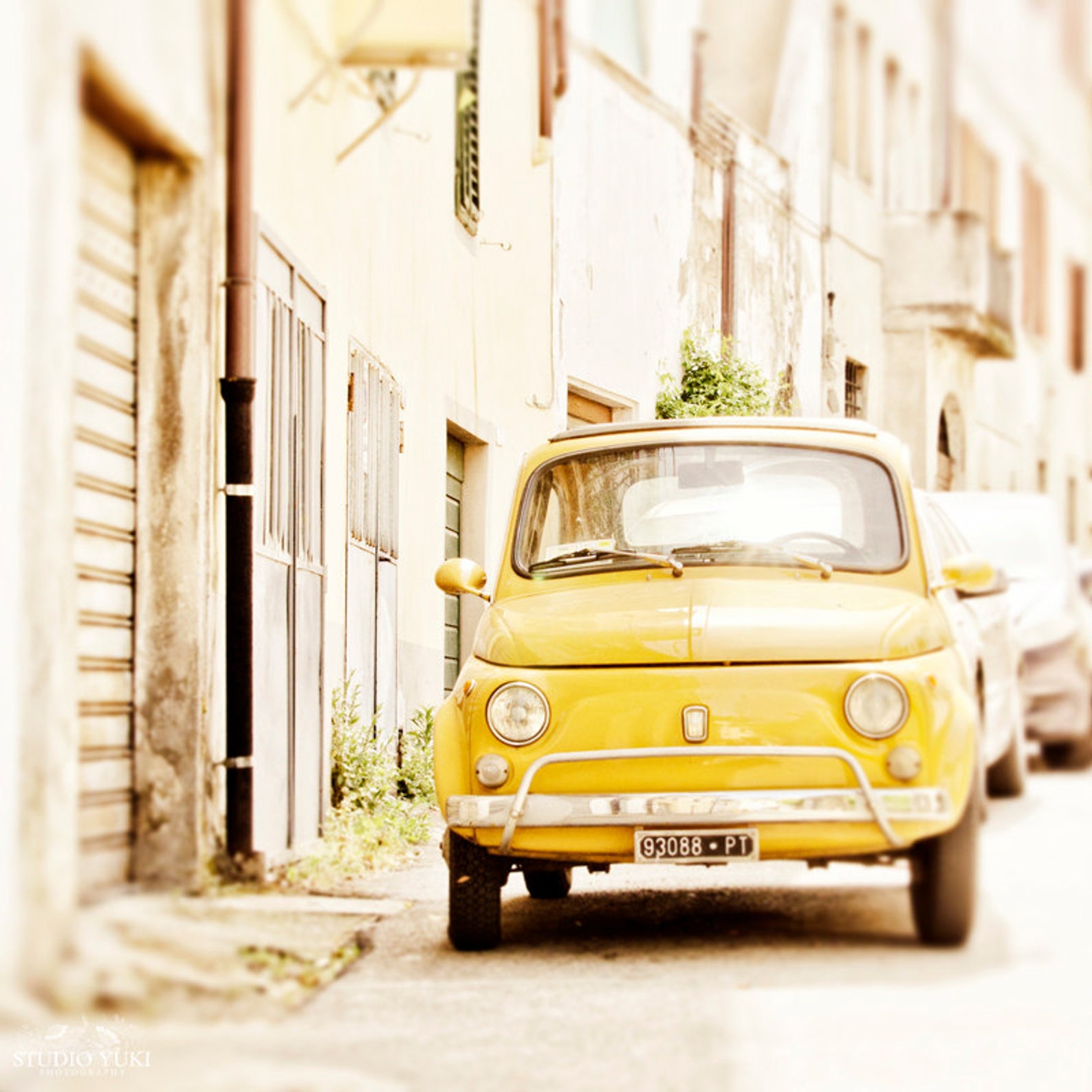 Fiat 500 Yellow