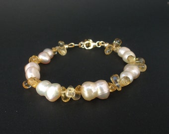 Keshi Pearl Baroque and Citrine 14kt Gold Filled Bracelet, Peach Pearl and Gold, Keshi Pearl, Keishi Pearl Bracelet, Citrine Bracelet