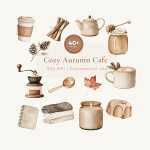 Può includere: Una collezione di illustrazioni ad acquerello con un bicchiere da caffè, bastoncini di cannella, teiera, barattolo di miele con mestolo, pigne, macinacaffè, cucchiaio, foglia d'acero, tazza, taccuino, asciugamani piegati, candela e torta con il testo Cozy Autumn Cafe.