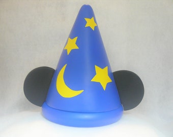 Disney Mickey Sorcerer 100 Years of Magic