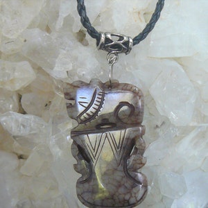 Jade Foo Fu Dog Oriental Chinese Guardian Lion  Pendant  Necklace