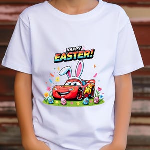 Puede incluir: Un juego de tres tazas de cer&aacute;mica con un acabado moteado y mate. Las tazas son en tonos crema, gris claro y gris oscuro. Cada taza tiene un dise&ntilde;o simple y minimalista y un asa redondeada.