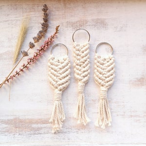 Classic Macrame Keychain, Boho Keychain, Macrame Key Chain, Friendship Key chain