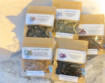 The Shell and Shore Sampler - 5 Nutrient-Rich Blends - Variety, Protein, and Foraging Support