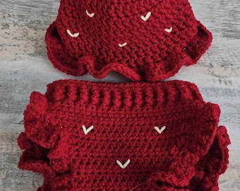Crochet Strawberry Hat and Bloomers Set, Newborn Photo Prop, Baby Girl Summer Outfit