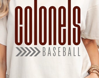 Design gráfico para camiseta com estampa de beisebol dos Coronéis em PNG, nas cores marrom e cinza, para download digital.
