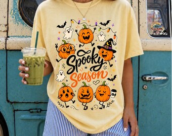 Comfort Colors Spooky Season Shirt, Spooky Ghost Pumpkin Tee, Halloween  Shirt, Cute Fall Graphic Tee, Coquette Autumn Shirt, Gift