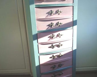 Vintage Lingerie Dresser w/5 drawers,  restored and painted  for PICK UP ONLY