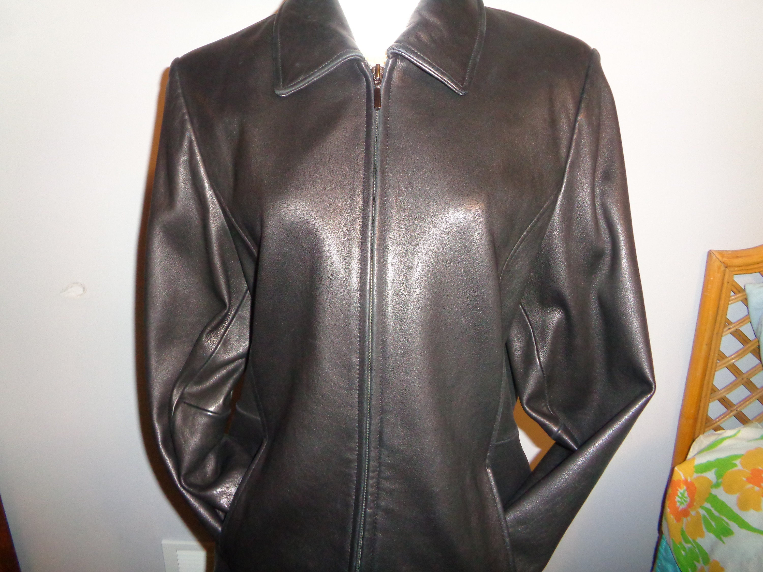 Vintage LIZ CLAIBORNE SIZE L Black Leather Jacket That is Vintage LIZ CLAIBORNE SIZE L Black Leather Jacket That is