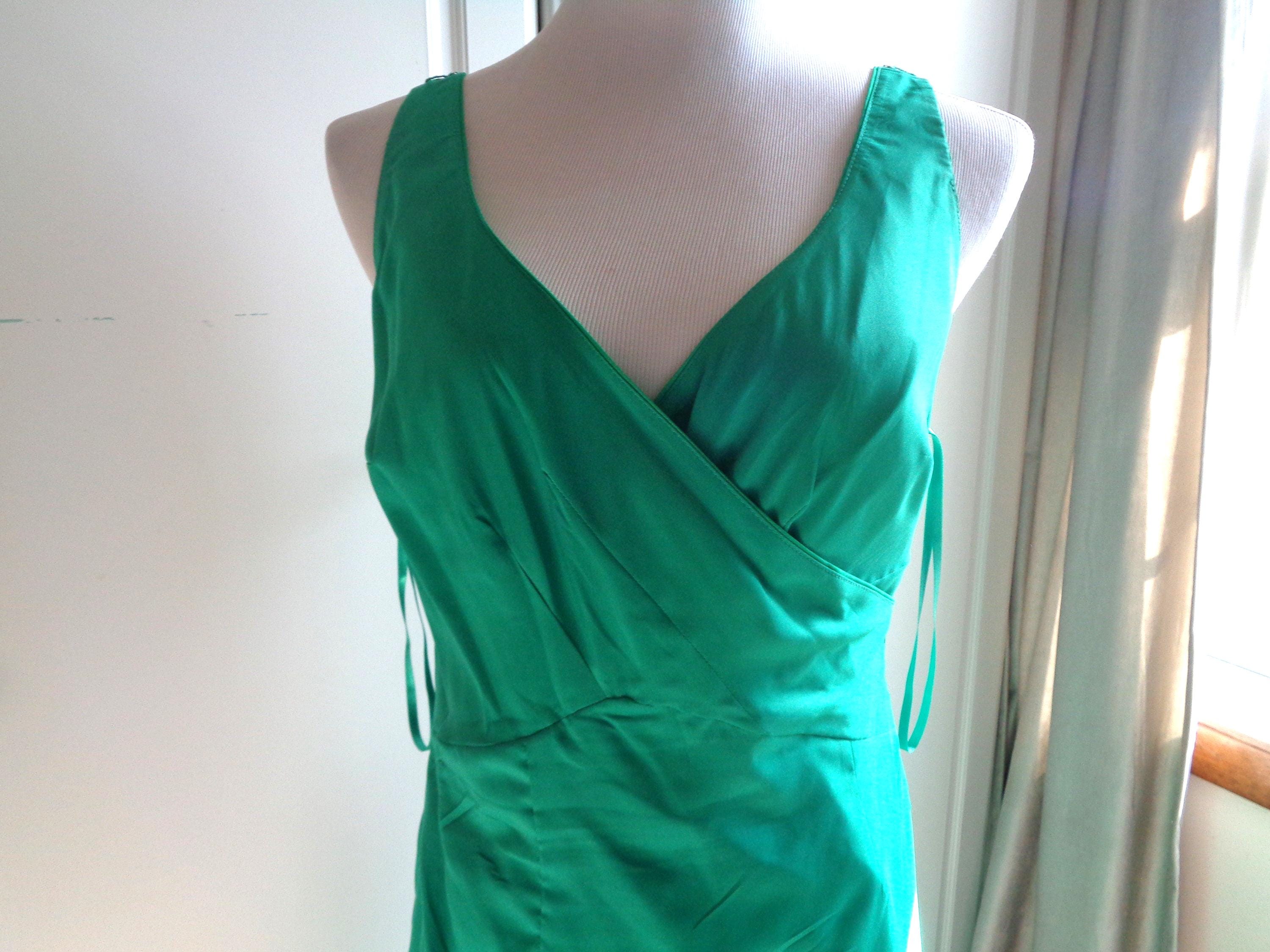 maria b green velvet dress MARIA B | WEDDING EDITION '24 | 3 Piece Embroidered Organza Suit | BD-2904