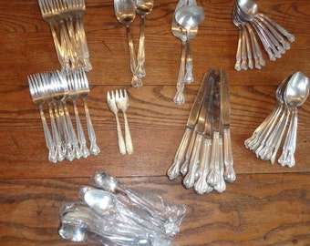 Vintage Rogers & Bros Silver Plated Flatware Set, 60 Piece
