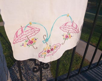 Vintage Hand Embroidered White Cotton Table Runner or Tea Towel in Very Good Vintage Condition