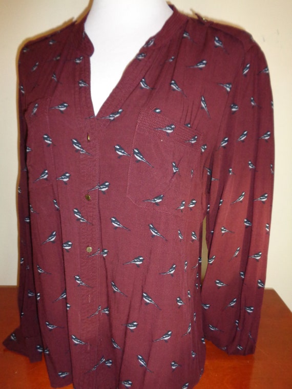 Vintage BANANA REPUBLIC Size Large Burgundy Blous… - image 3