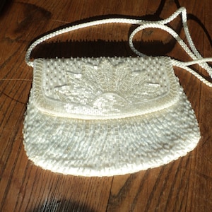 Vintage White Satin Evening Bag with Mother of Pearl Beads and White Faux Pearl Seed Beads in Vintage Condition