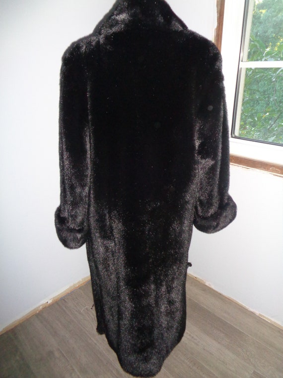 Beautiful Black Faux Mink Long Length Coat with l… - image 6