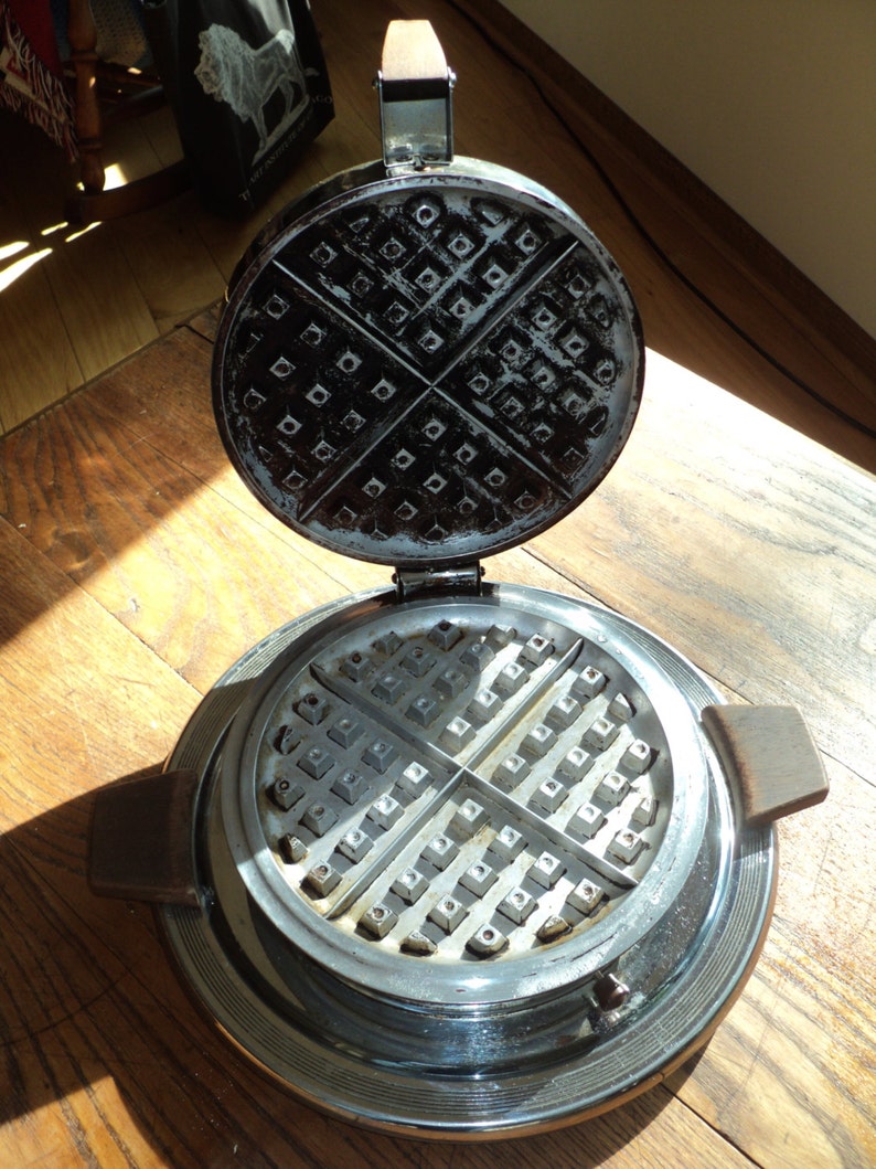 Retro Art Deco Style Waffle Maker With Chrome Covered Metal Etsy
