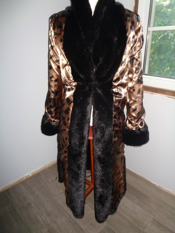 Beautiful Black Faux Mink Long Length Coat with l… - image 8