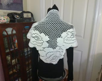 Vintage Filet Crochet Small Shawl or triangle shaped Doily
