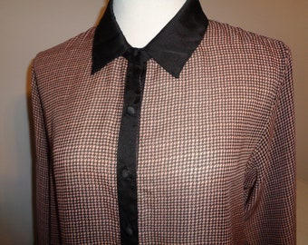 Vintage Herringbone Size L Female Blouse in Mint Condition which can be dressed up or dressed down that is Business or Casual Style