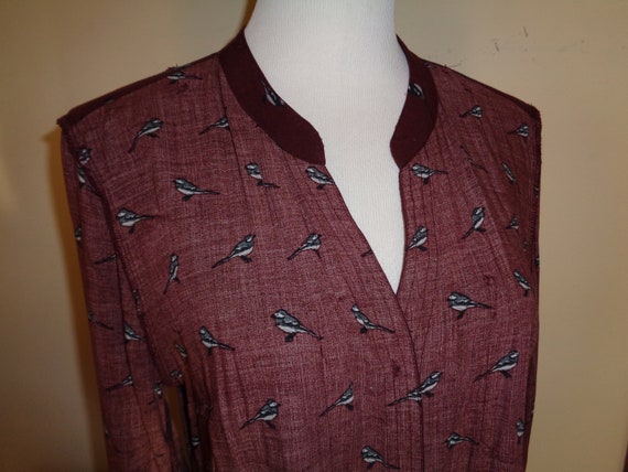 Vintage BANANA REPUBLIC Size Large Burgundy Blous… - image 5