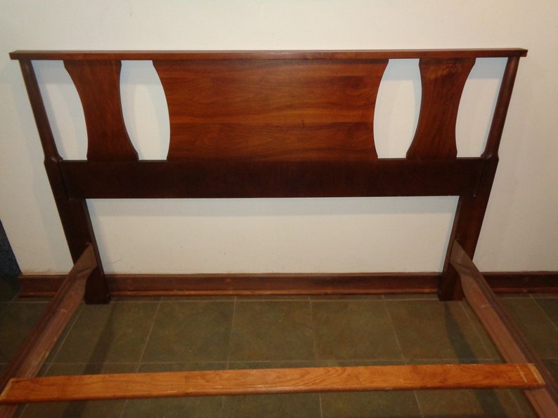 Vintage Mid Century Modern Bed Frame Set With A Headboard A Etsy