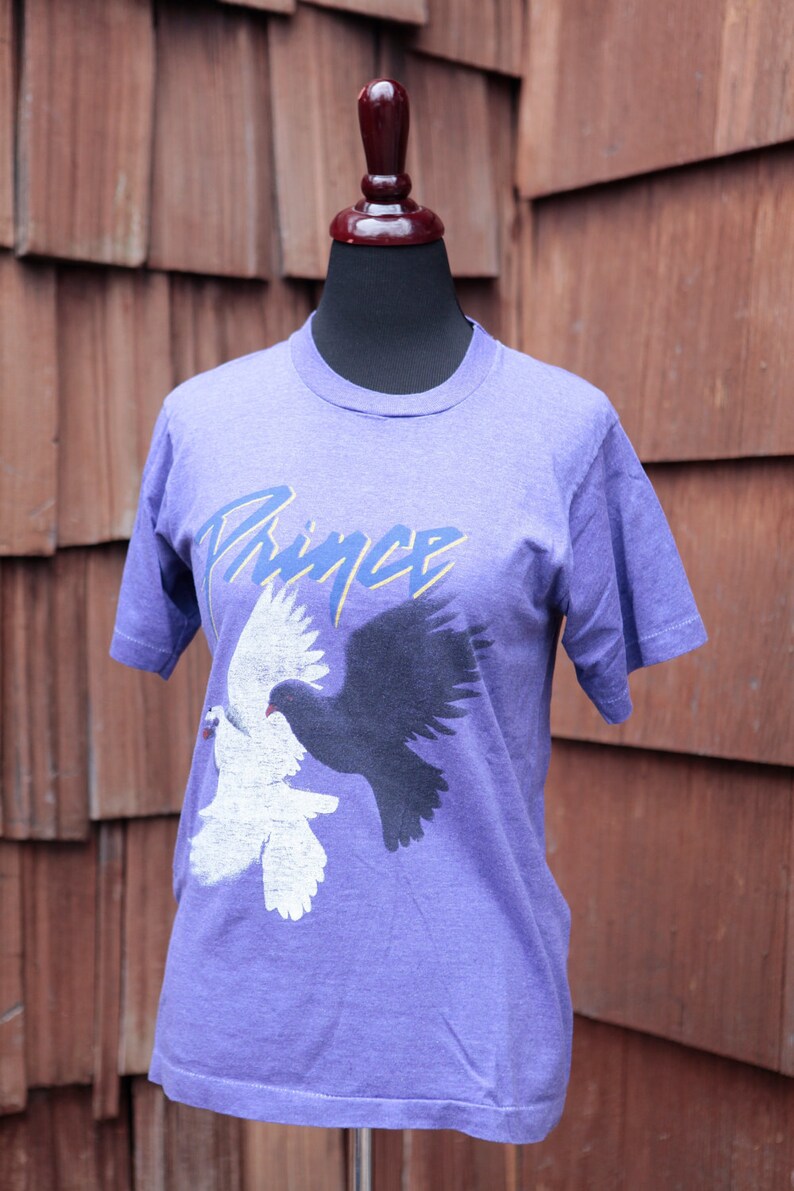 Purple Rain 1984 Vintage Tour Tee T-shirt Jersey FREE S&H 
