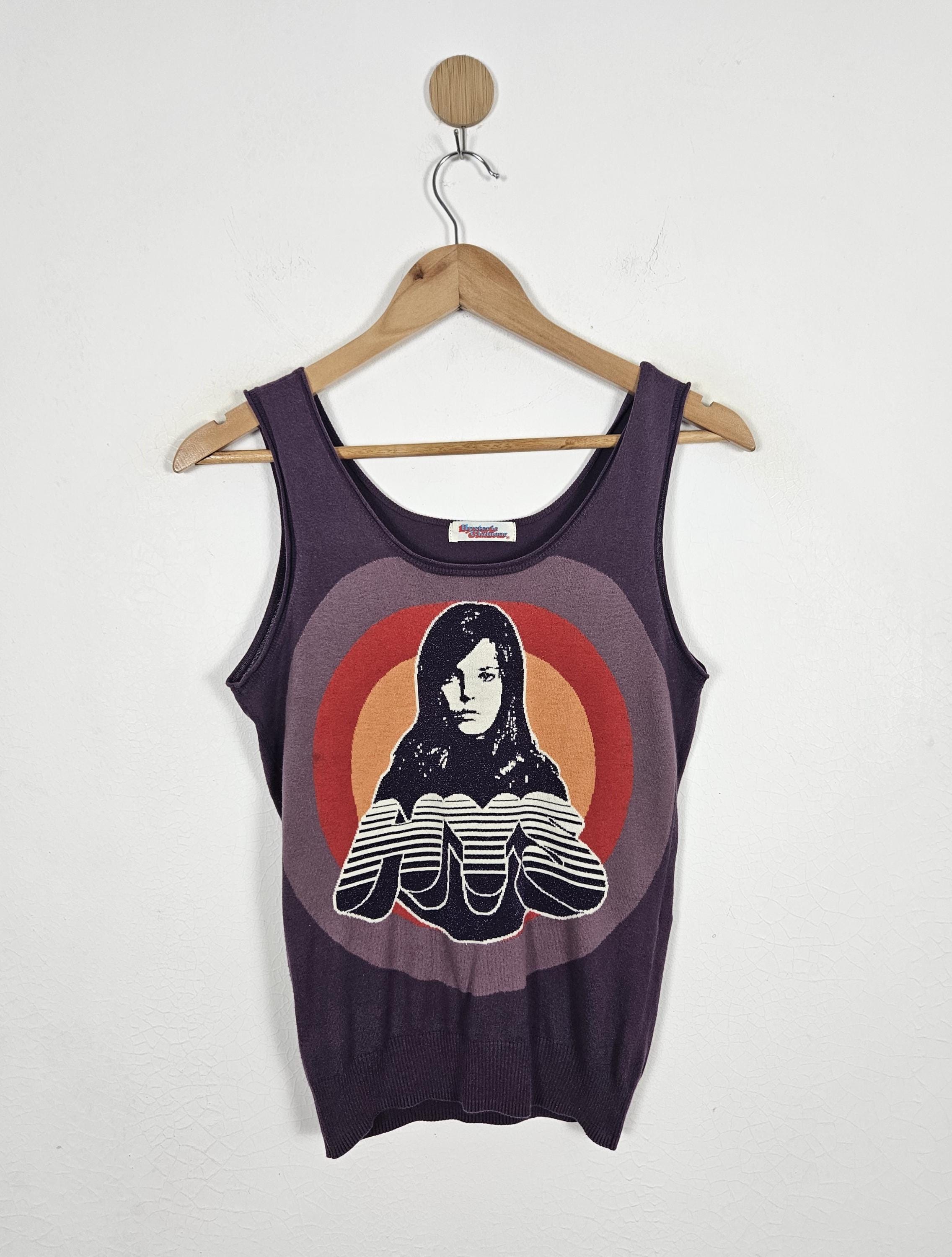 HYSTERIC GLAMOUR スピークノーイビル タンクトップ HYSTERIC IS HOT ノースリーブTシャツ|HYSTERIC GLAMOUR MEN