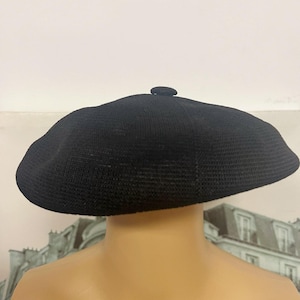 Kangol Pumpkin Beret, Breathable Mesh Classic Black Cap image 3