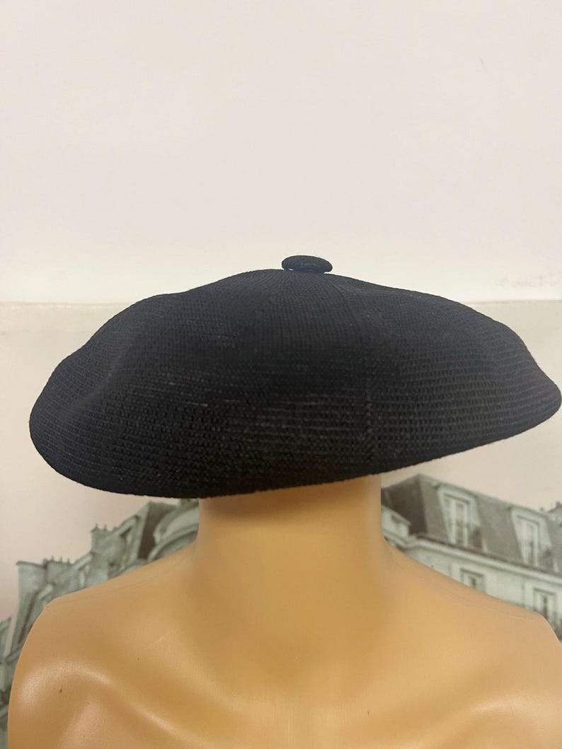 Kangol Pumpkin Beret, Breathable Mesh Classic Black Cap image 3