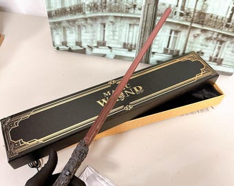Varita mágica de Harry Potter que escupe fuego, accesorio para cosplay de mago con caja de regalo.