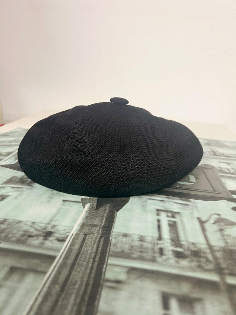 Kangol Pumpkin Beret, Breathable Mesh Classic Black Cap image 6