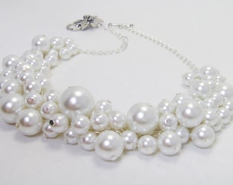 White Pearl Necklace, Pearl Cluster Necklace, Bridal Pearl Chunky Necklace, Pearl Cluster Necklace, Bridesmaid Pearl Necklace, Pearl Jewelry