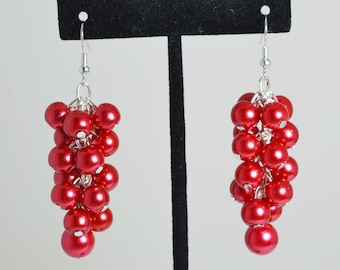 Red Pearl Earrings, Chunky Red Earrings, Cherry Red Earrings, Red Beaded Cluster Earrings, Bridesmaid Chunky Earrings, Scarlet Bead Earrings