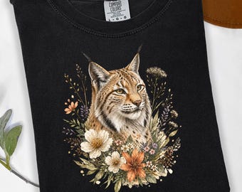 Lynx Floral T-Shirt, Vintage Wild Cat Nature Tee, Botanical Graphic, Cottagecore Wildlife Shirt