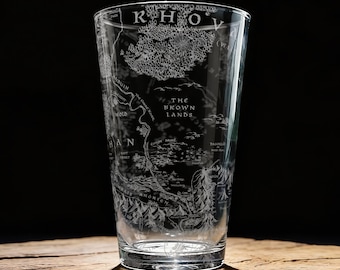 Mapa Śródziemia, grawerowana laserowo szklanka do piwa o pojemności 16 uncji, oficjalnie licencjonowana z motywem Władcy Pierścieni™