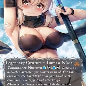 Può includere: Una carta collezionabile con Yuriko, l'Ombra della Tigre. La carta raffigura un personaggio femminile in stile anime con capelli biondi, che indossa un abito nero e tiene una spada. Il testo descrive il personaggio come una Creatura Leggendaria - Ninja umano.