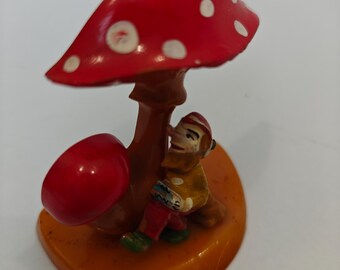 Antique Polish bakelite figurine - gnome playing the harmonica. Collectible Figures, PRL era.