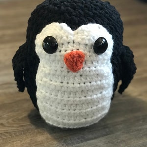 Crochet Penguin - Medium