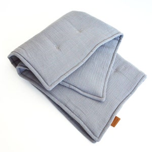 Soft muslin crawling blanket for babies from hjärtslag design available in different colors gray col. 618