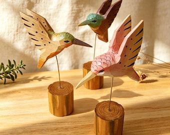 オオハシ鳥の像メキシコの芸術アレブリヘ彫刻、木製のオウムの装飾