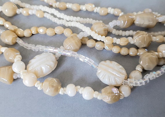 Vintage  beige color  glass beads necklace Multi-… - image 3