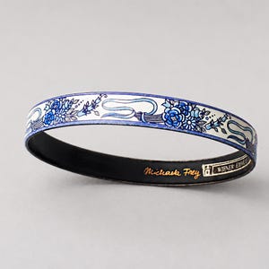 Bransoletka vintage Michaela Frey Enamel Blue, ręcznie malowana Bungle, wyprodukowana w Austrii