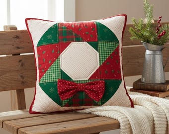 Patroon kerstkrans gewatteerd kussen pdf | Beginnersvriendelijk vakantiekussen naaipatroon met 3D-strik | Digitaal quiltblok downloaden