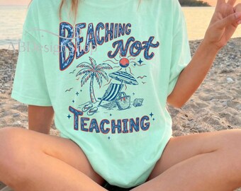 Stranden nicht unterrichten PNG, Retro Lehrer Sommerpause Design, Vintage Lehrer Urlaub Shirt Design, Sommerferien, Lehrer-Modus Aus PNG