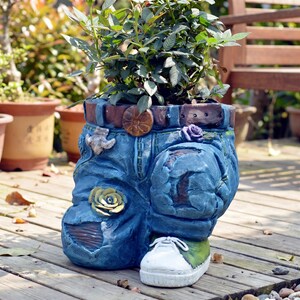 Vaso de plantas em formato de calça jeans – Vaso de resina original para suculentas, flores e decoração de jardim.