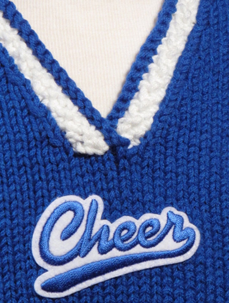 Team Spirit Cheerleader Outfit Knit Pattern image 2