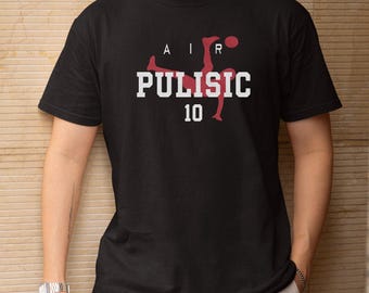 Air Pulisic 10 Animated Style Soccer Graphic Tee, 2026 World USA Tournament Inspired, United States Star Player Football Gift Unisex T-Shirt