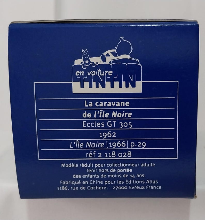 Puede incluir: Un juego de tres tazas de cer&aacute;mica con un acabado mate moteado. Las tazas son de color crema, gris claro y gris oscuro. Cada taza tiene un dise&ntilde;o simple y minimalista y un asa redondeada.