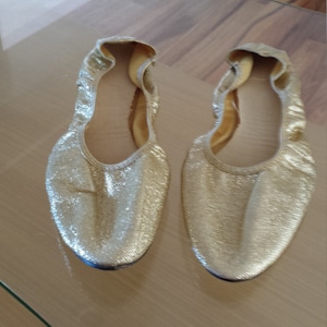 1950s Gold Lurex Flats image 1