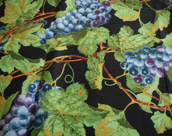 Beautiful 100% Cotton Fabric Grapes and Vines 18" long x 44" wide   (Half Yard)